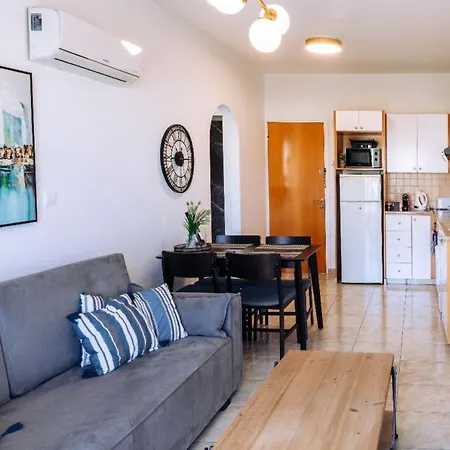 Apartment Phaedrus Living: Harmony Sea View