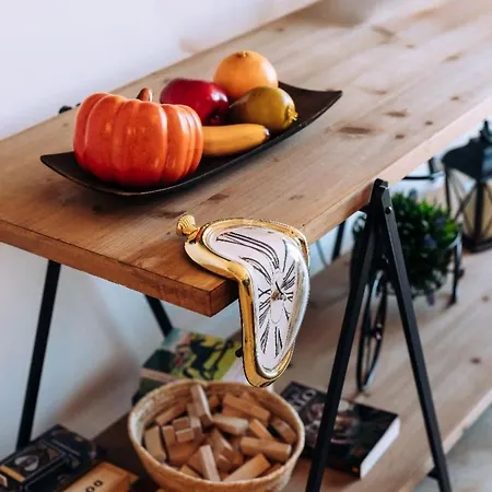 Phaedrus Living: Harmony Sea View